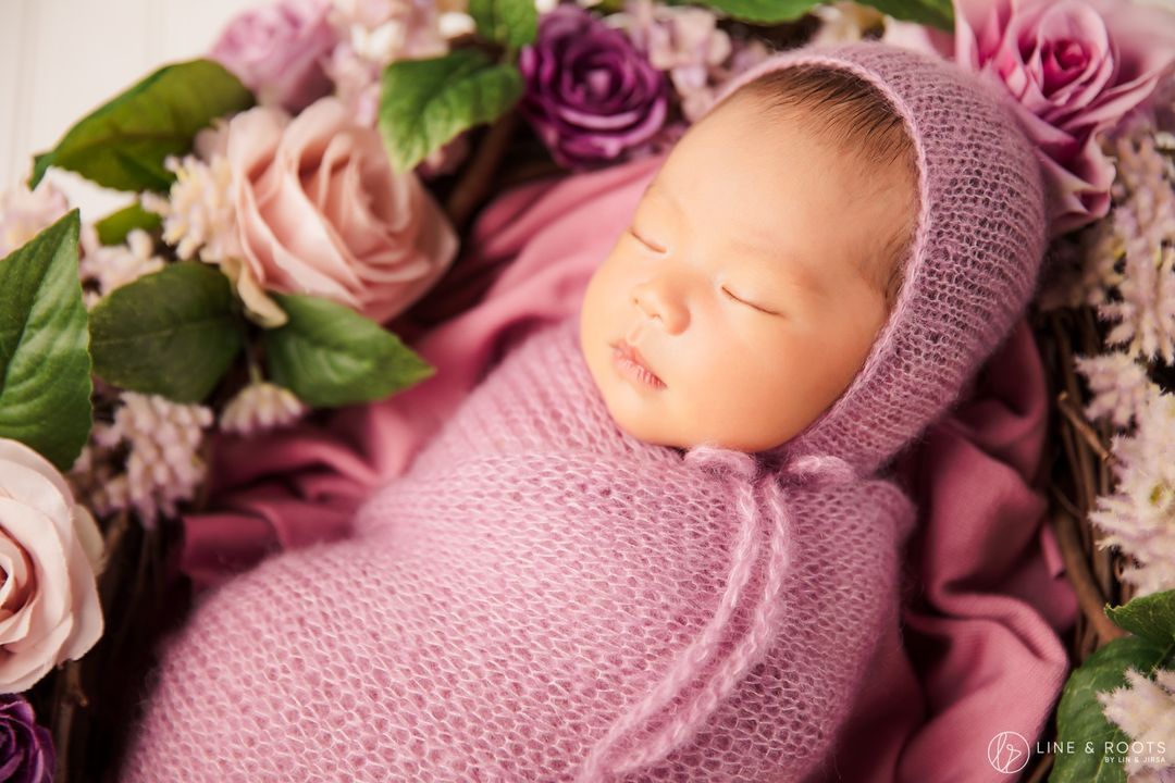 From Crying to Cosy: The Journey of a Newborn Photography Session